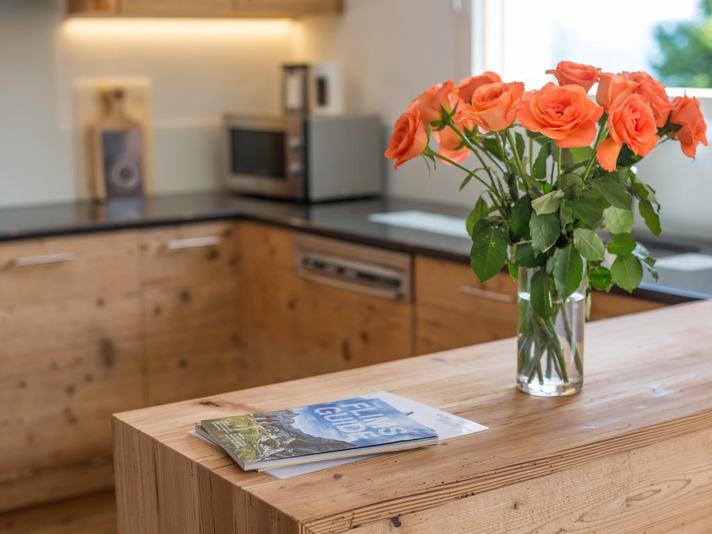 Edelweiss Mira Neiv Apartment Флимс Екстериор снимка